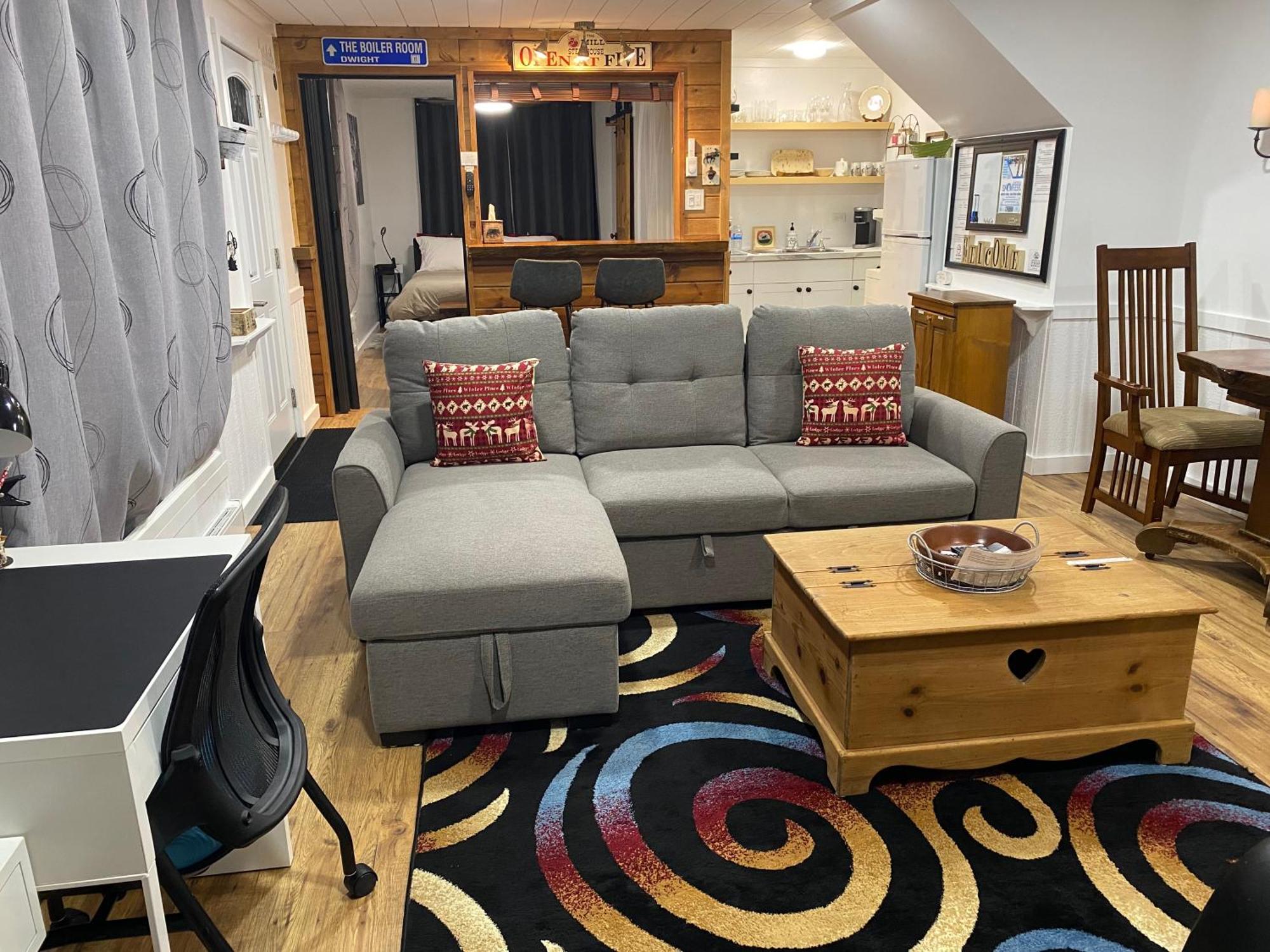 Our Place Up North Bnb 헌츠빌 외부 사진